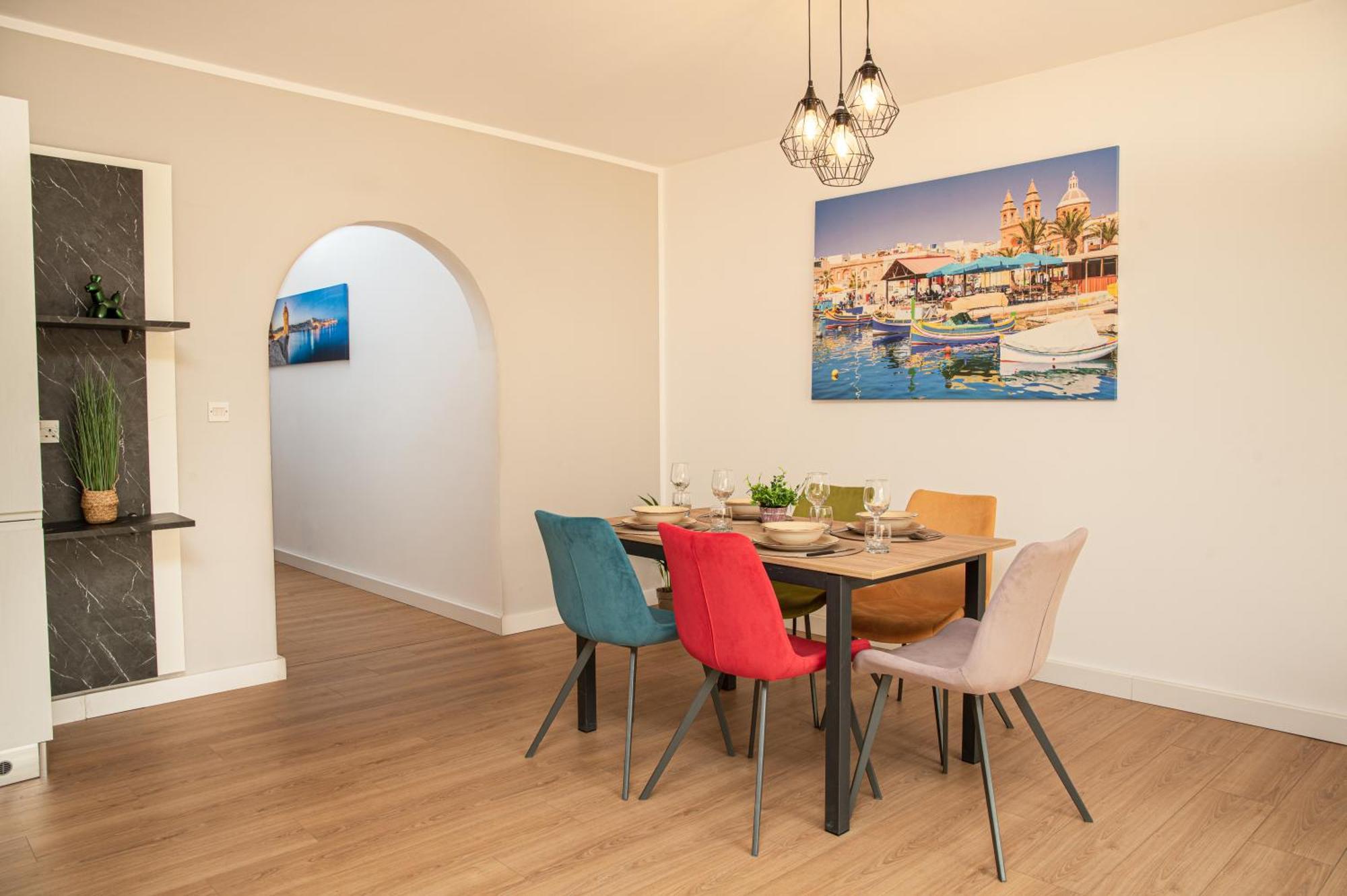 3 Bedrooms Sliema