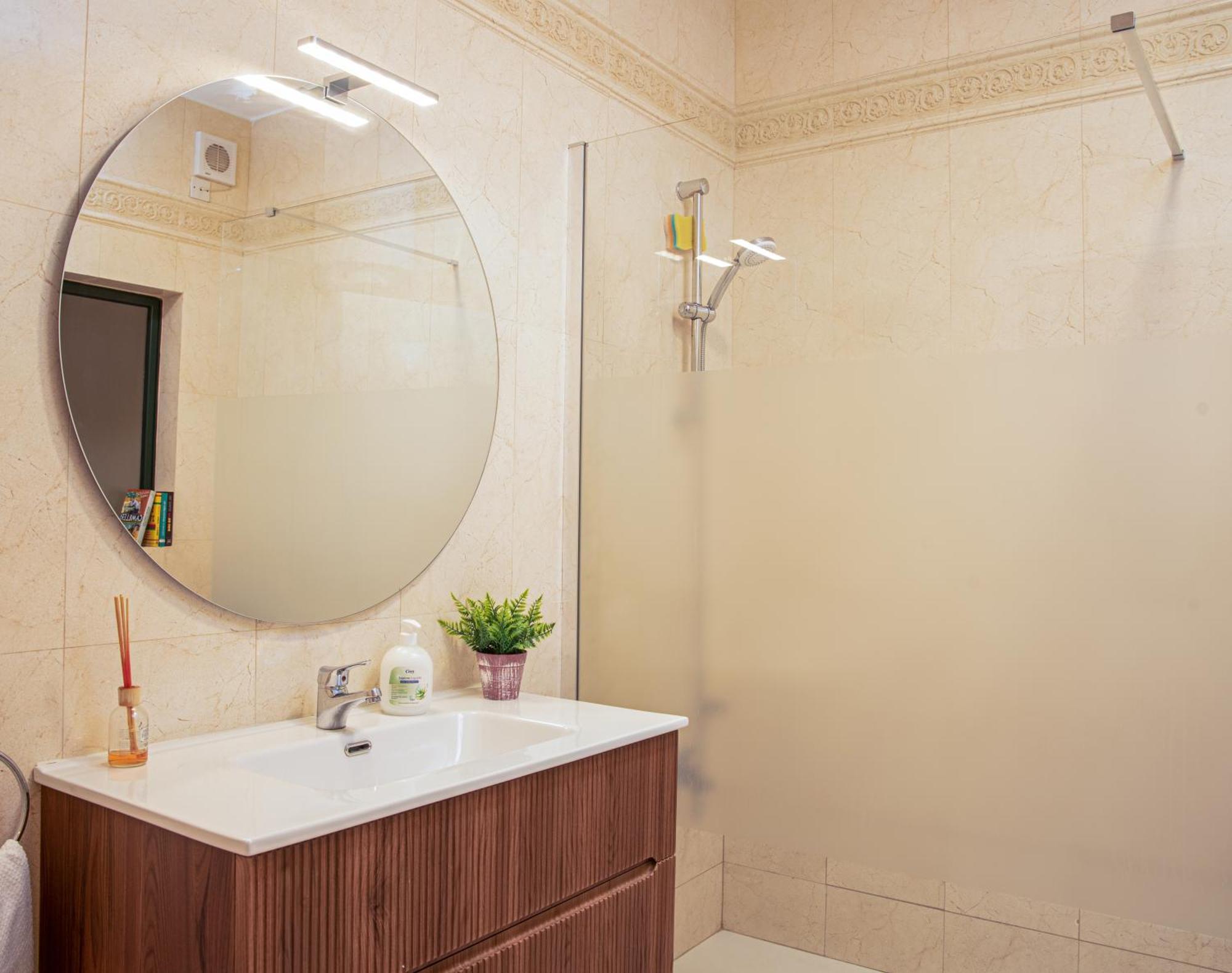 3 Bedrooms * Sliema